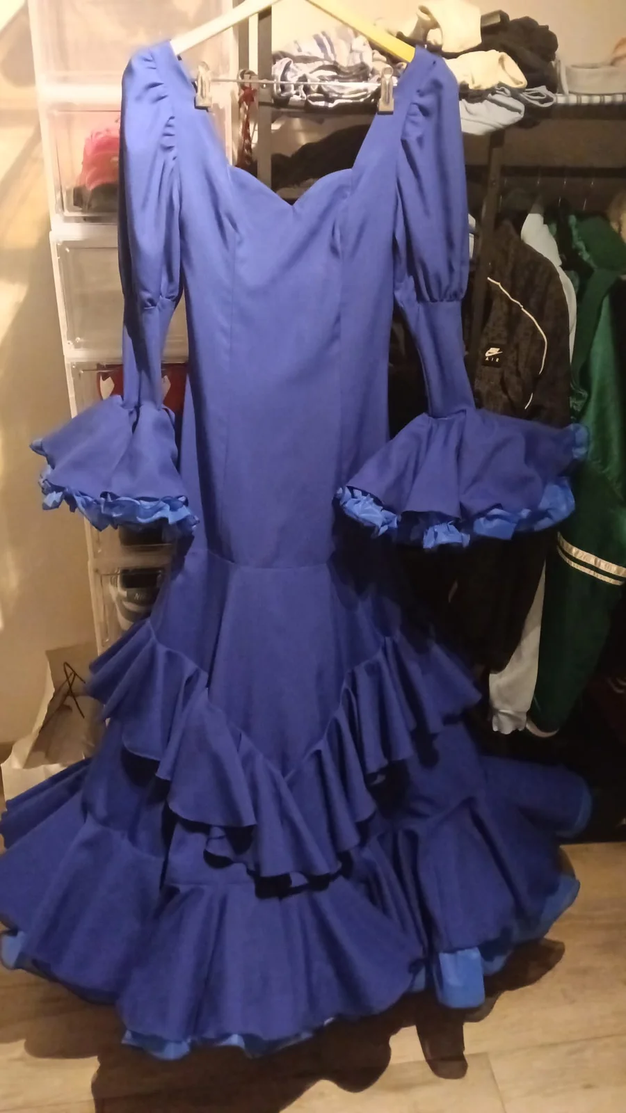 El traje durante la confección · Galería de Vanessa Toledo